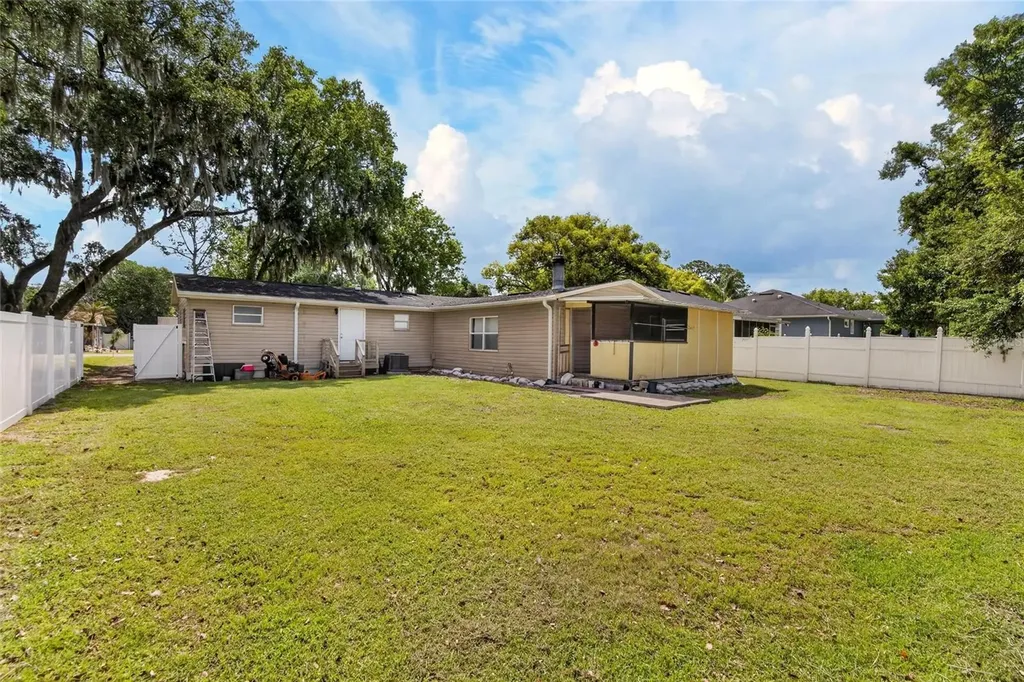 918 Jere Circle Lakeland FL 33801