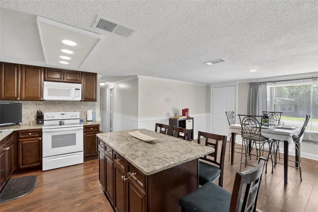 918 Jere Circle Lakeland FL 33801