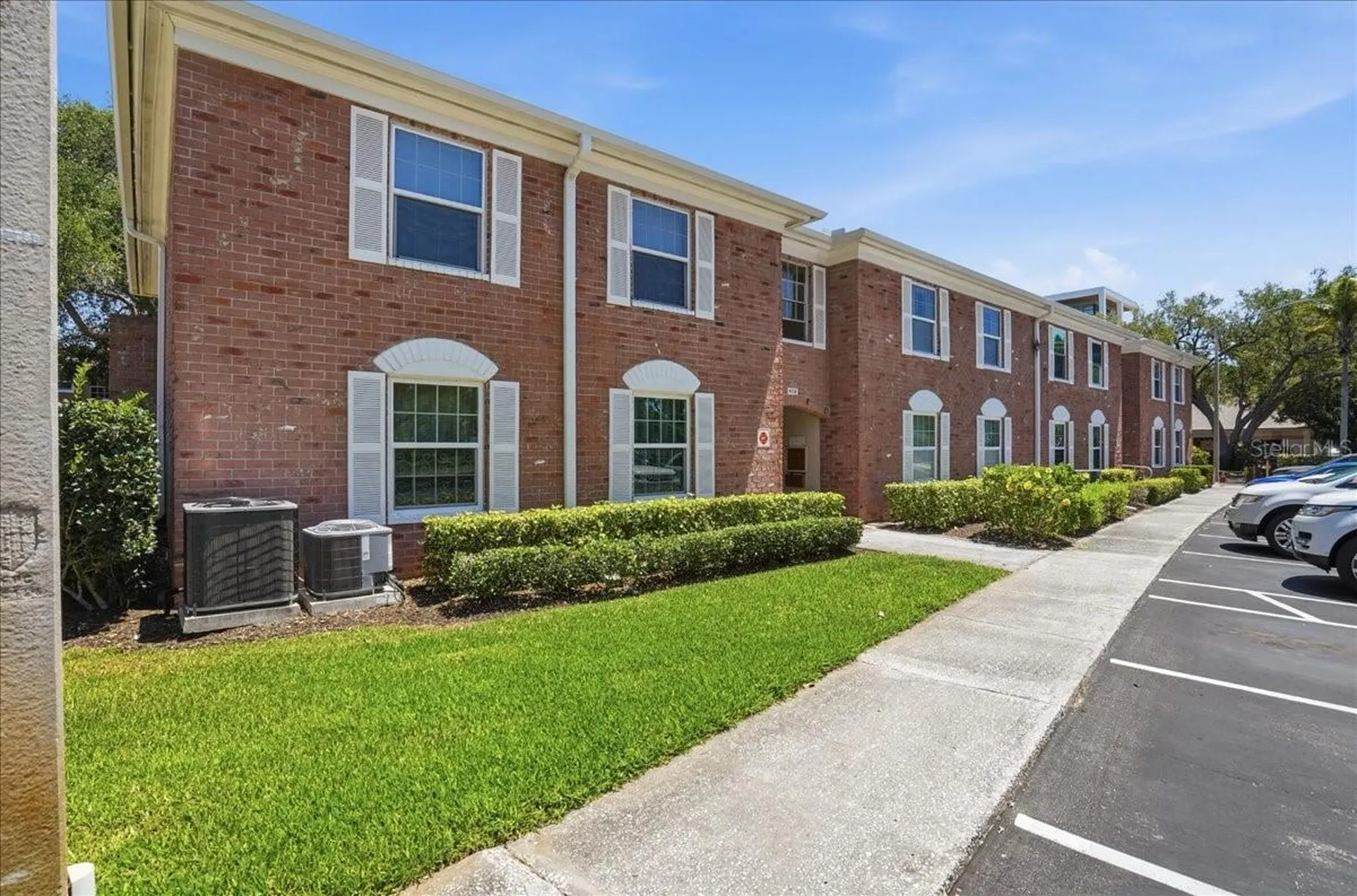 4138 37th Street S St Petersburg FL 33711