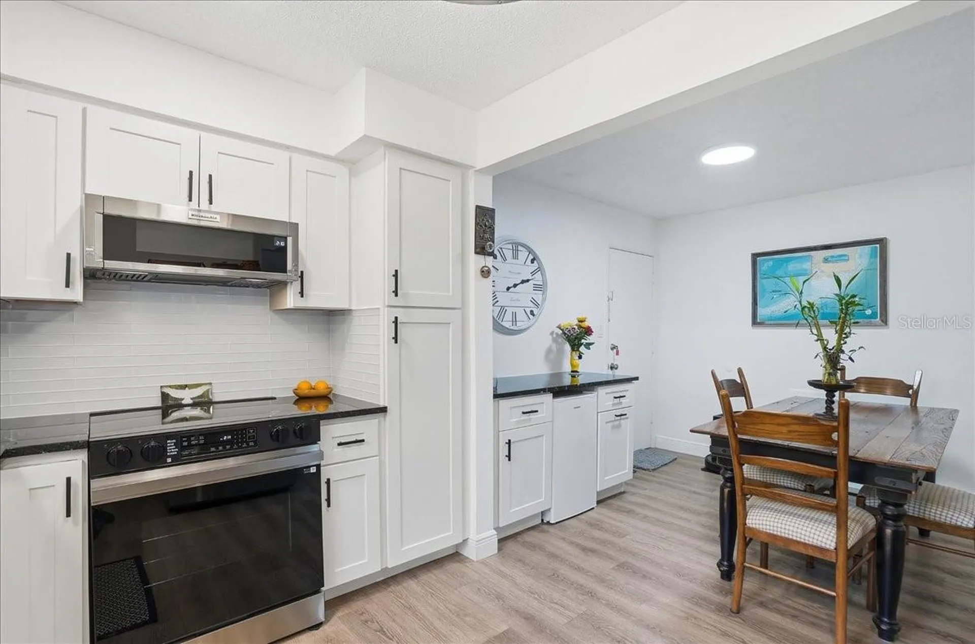 4138 37th Street S St Petersburg FL 33711