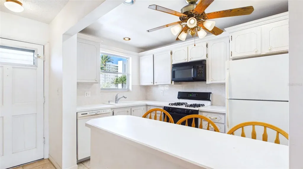 6025 Shore Boulevard S Gulfport FL 33707