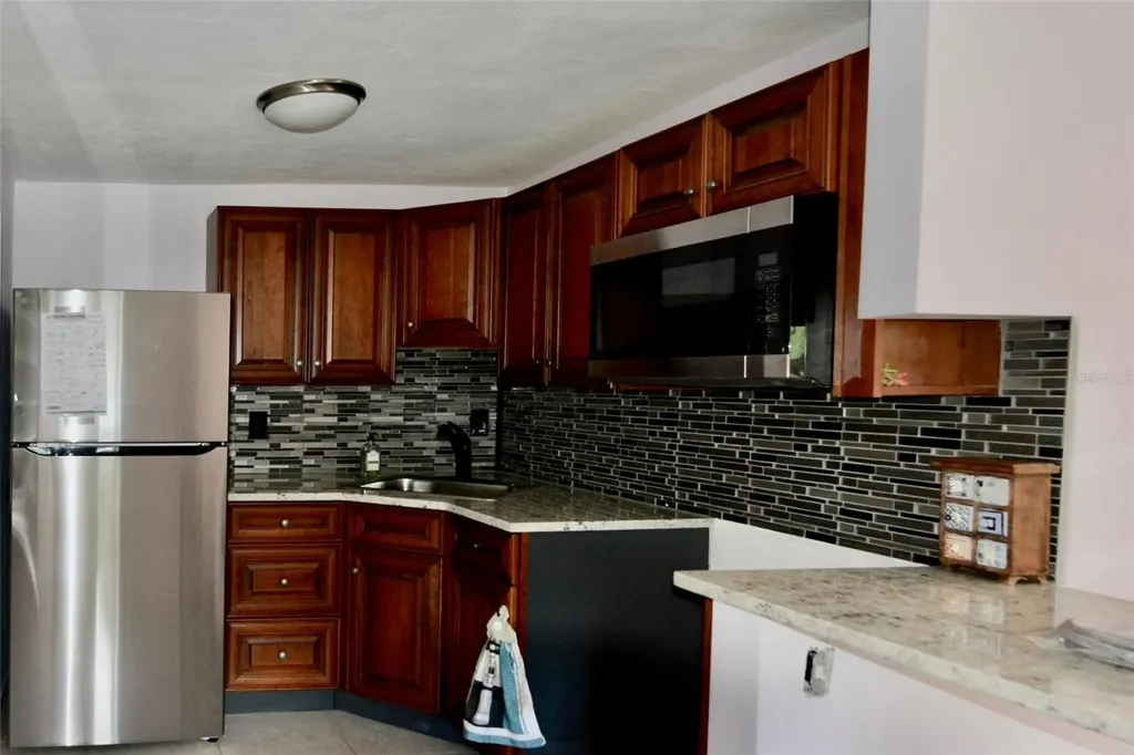 18220 Elmwood Drive Alva FL 33920
