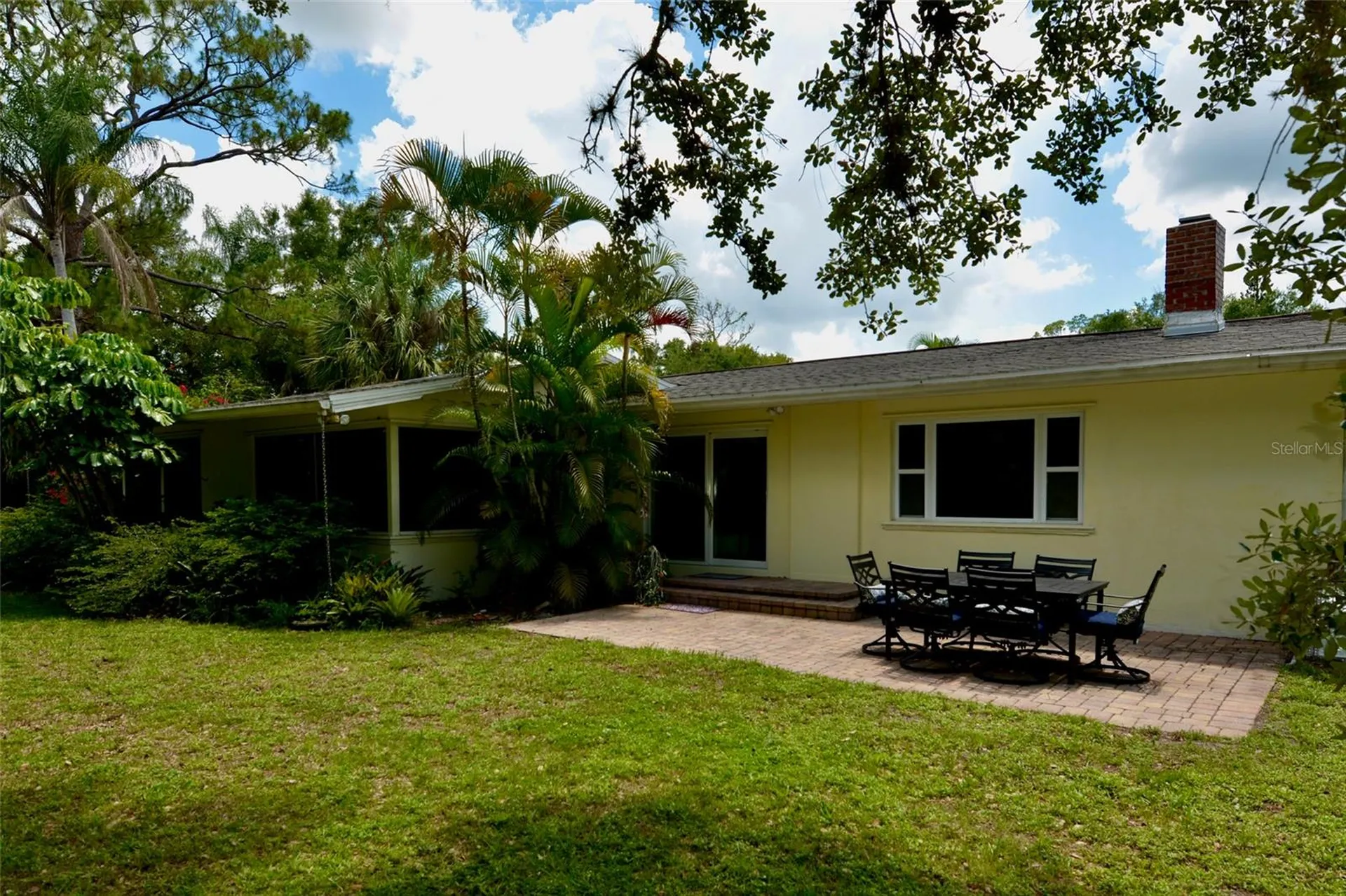 18220 Elmwood Drive Alva FL 33920