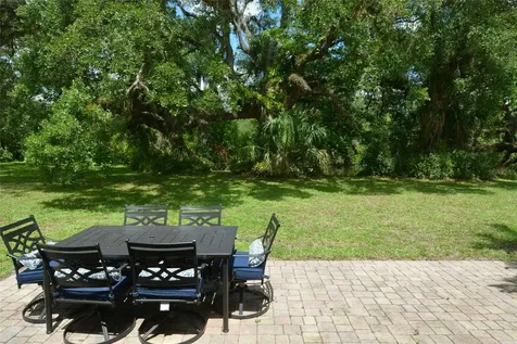 18220 Elmwood Drive Alva FL 33920