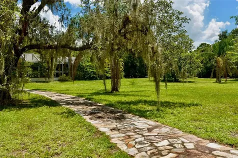 18220 Elmwood Drive Alva FL 33920