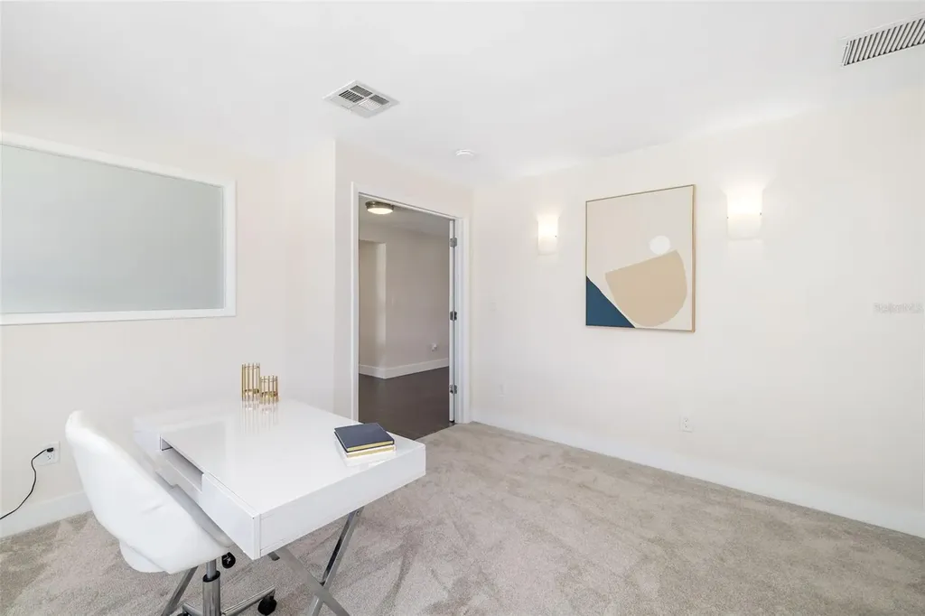 4462 39th Street S St Petersburg FL 33711