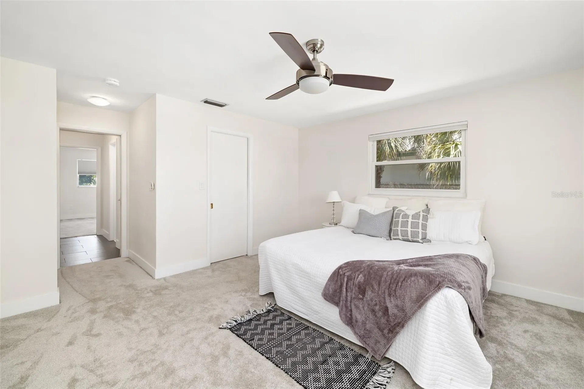 4462 39th Street S St Petersburg FL 33711