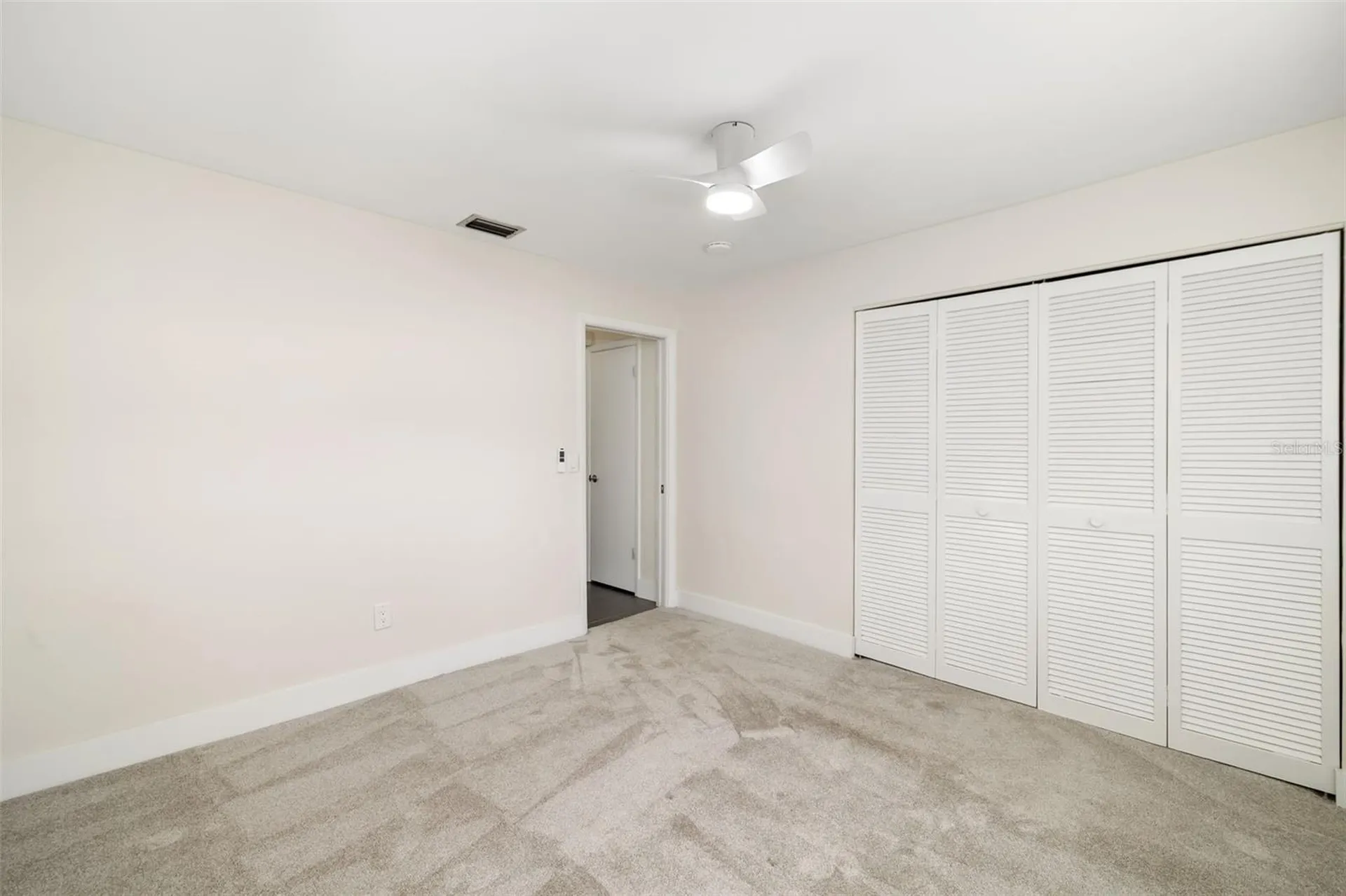 4462 39th Street S St Petersburg FL 33711