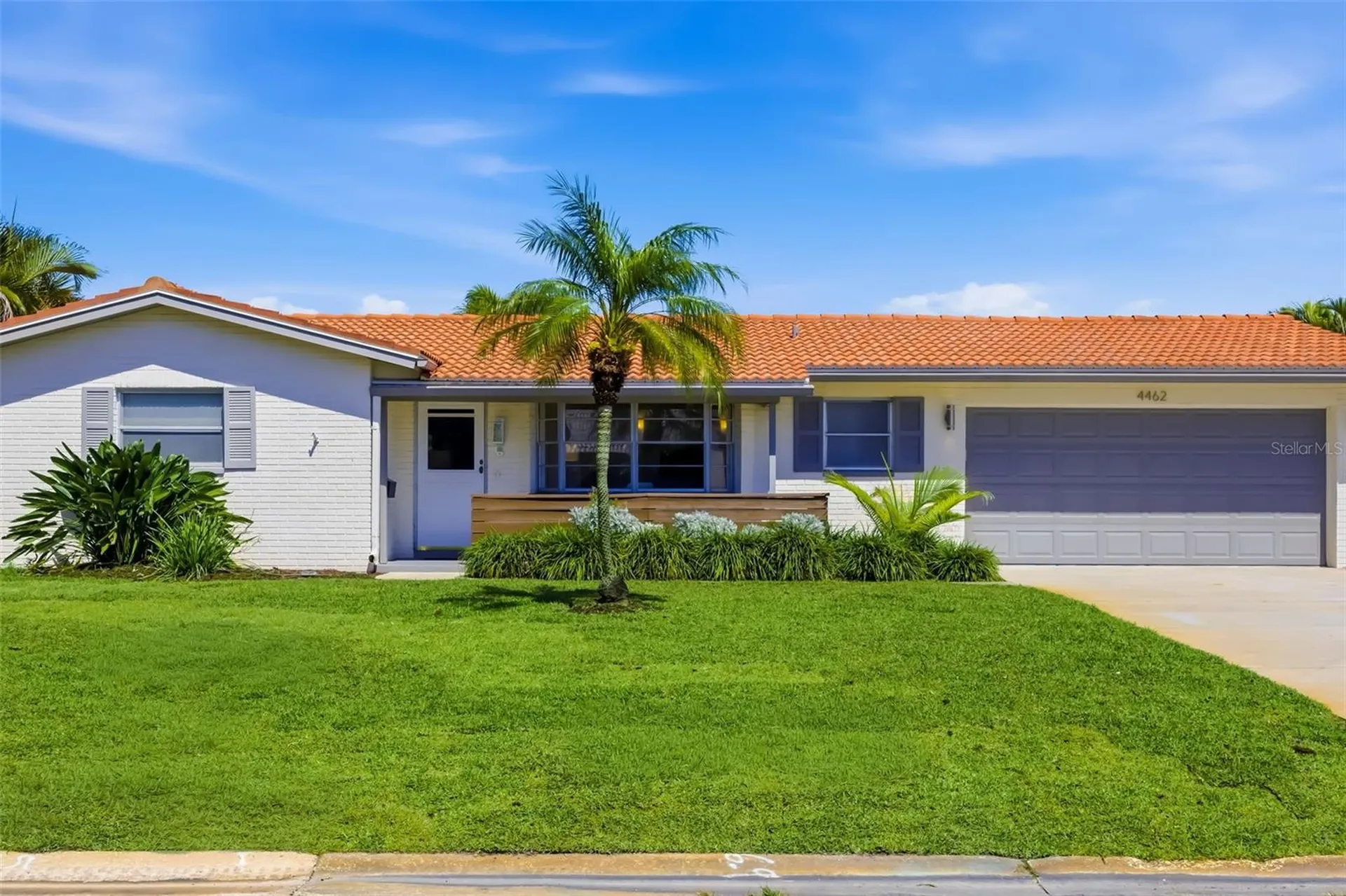 4462 39th Street S St Petersburg FL 33711