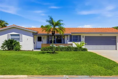 4462 39th Street S St Petersburg FL 33711