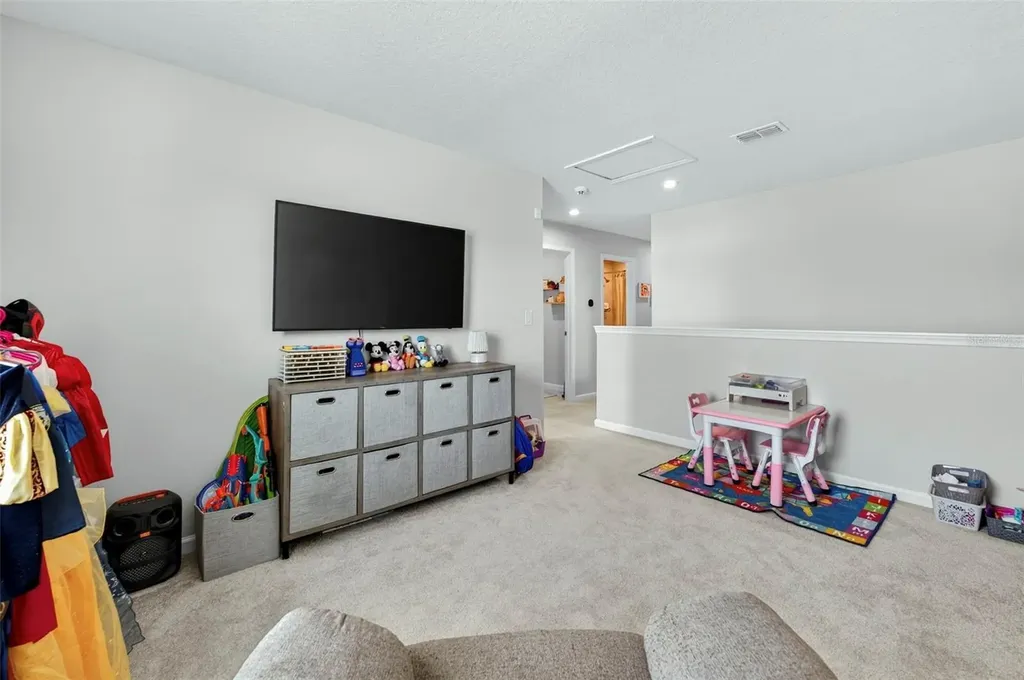 381 Crestwind Drive Daytona Beach FL 32124