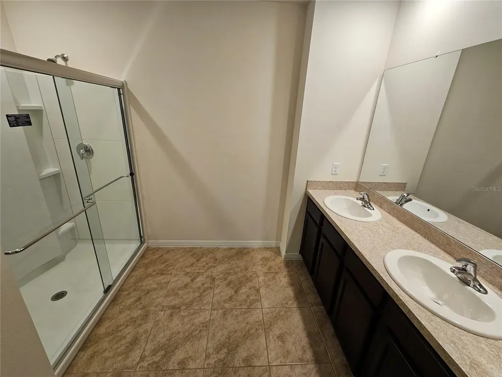 1387 Berry Lane Davenport FL 33837