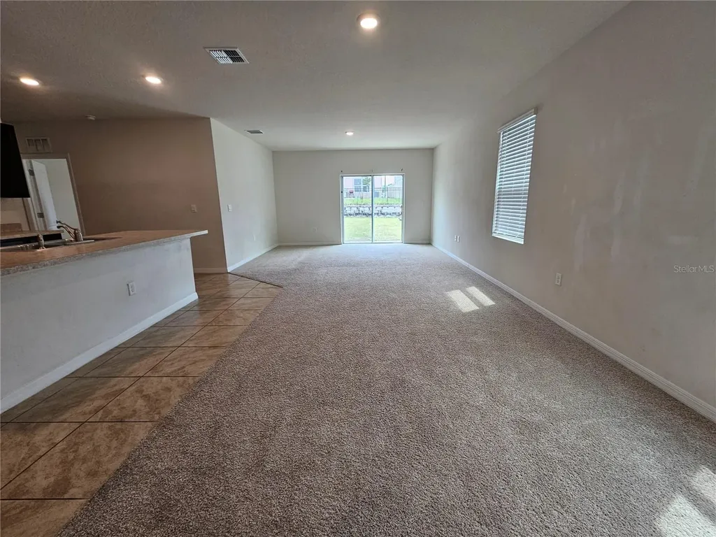 1387 Berry Lane Davenport FL 33837