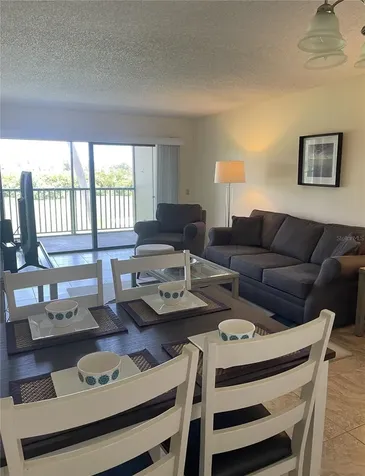 6343 Palma Del Mar Boulevard S St Petersburg FL 33715