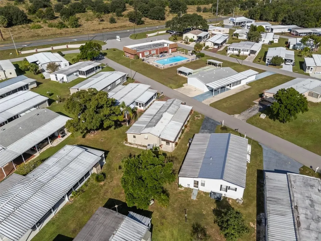 132 Orangewood Drive Lake Wales FL 33898
