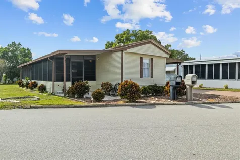132 Orangewood Drive Lake Wales FL 33898