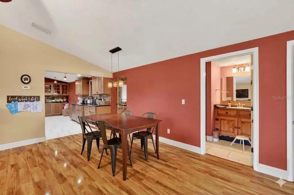 5713 Lake Street Mount Dora FL 32757