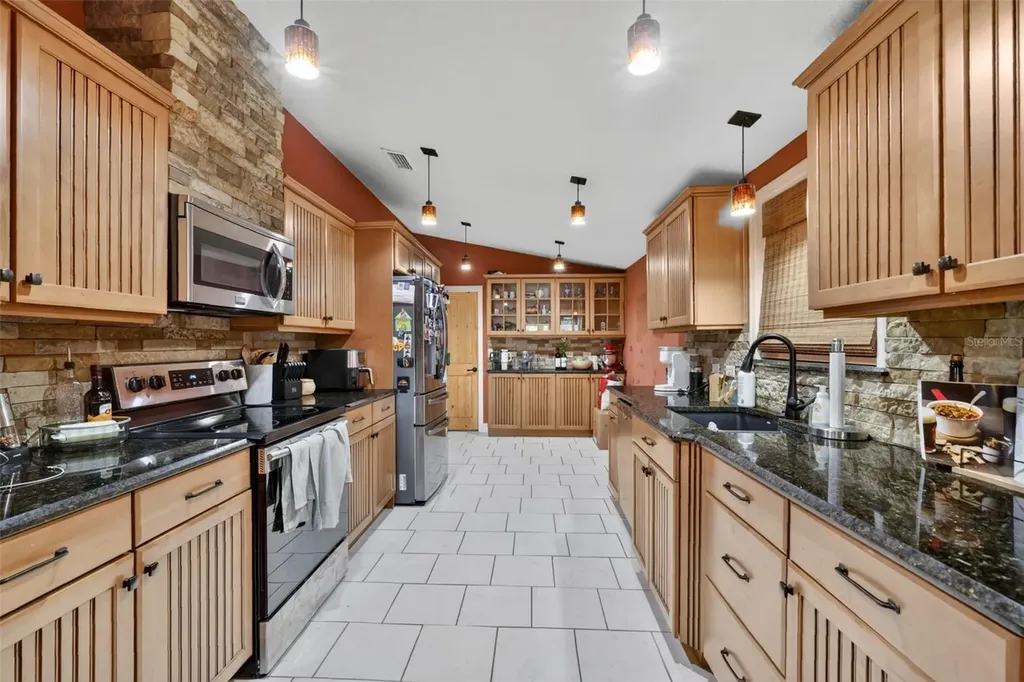 5713 Lake Street Mount Dora FL 32757