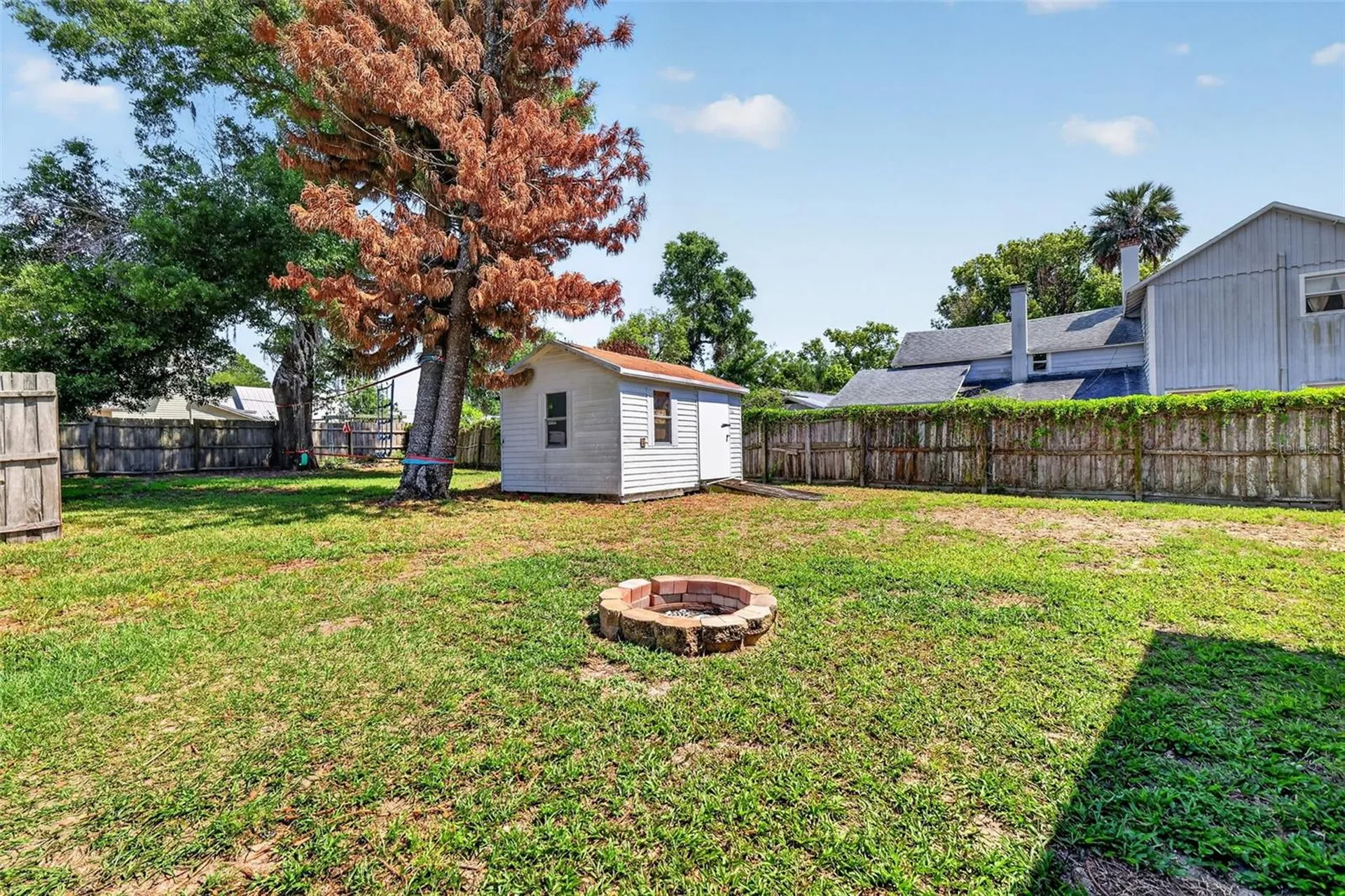 5713 Lake Street Mount Dora FL 32757