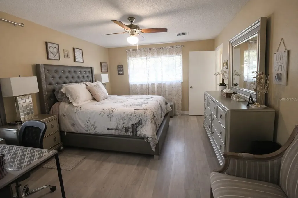5046 Kenmore Street Spring Hill FL 34608