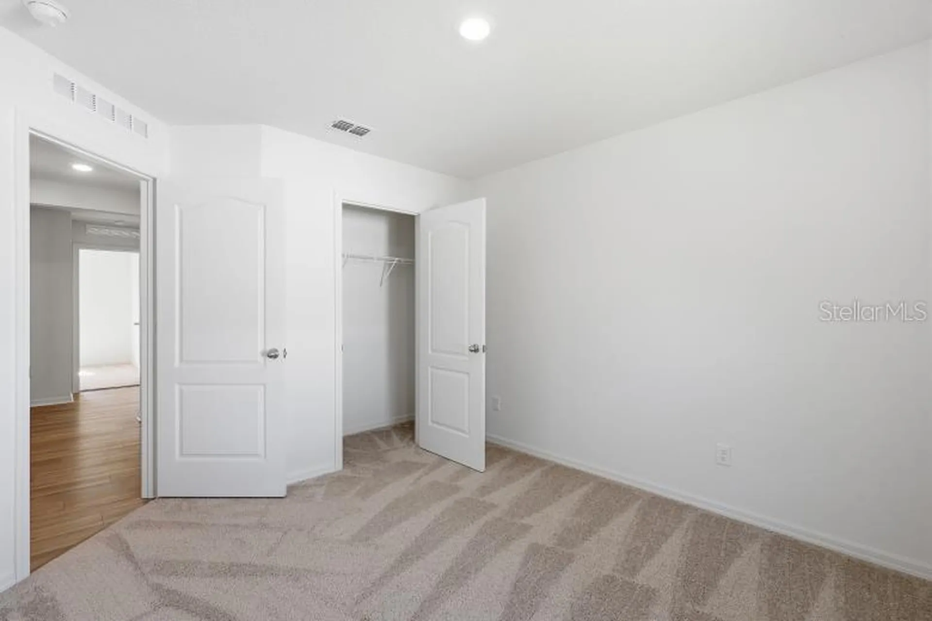 19 Pineapple Drive Palm Coast FL 32164