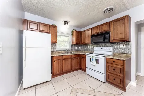 619 Camellia Court Sanford FL 32773