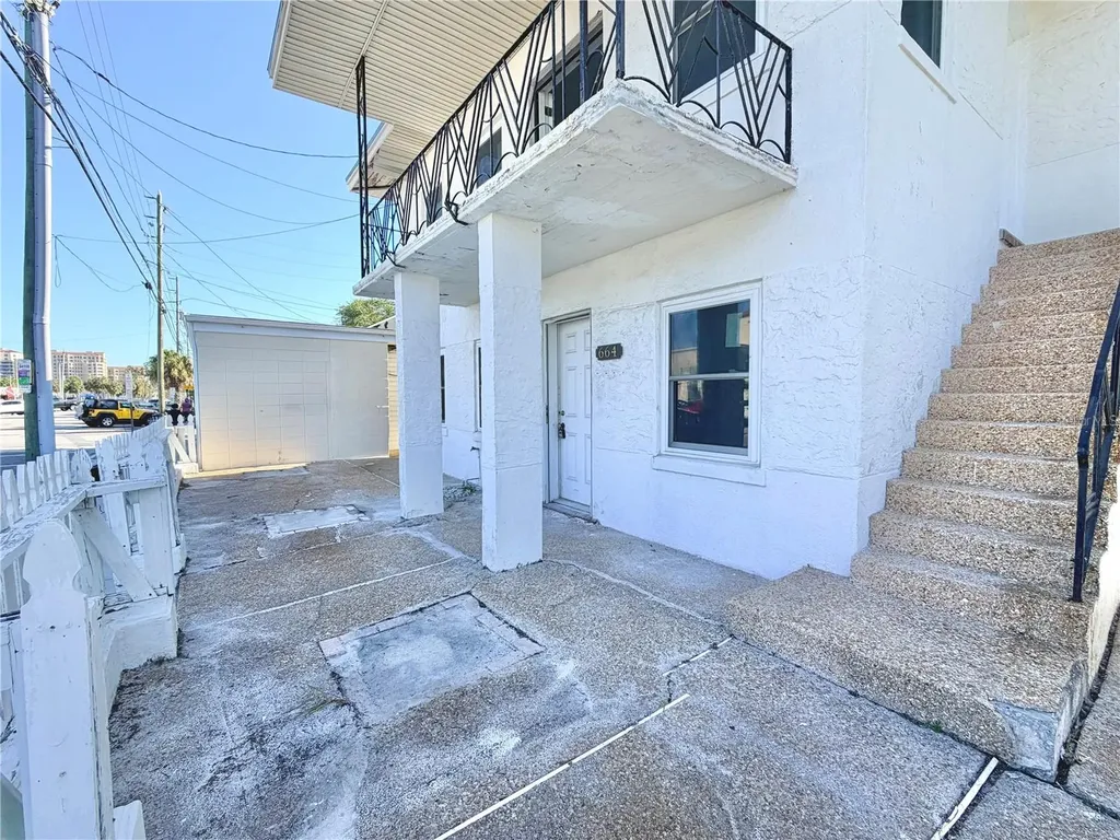 664 Mandalay Avenue Clearwater Beach FL 33767