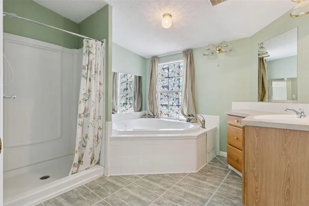 575 Lindsey Drive Lakeland FL 33809