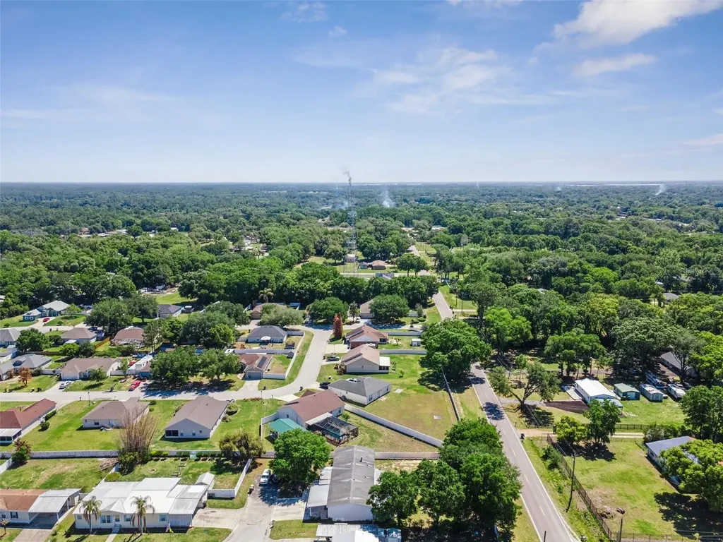 575 Lindsey Drive Lakeland FL 33809