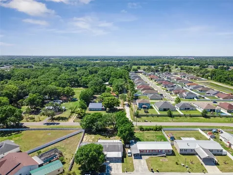 575 Lindsey Drive Lakeland FL 33809