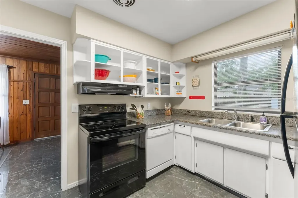 715 W Beacon Road Lakeland FL 33803