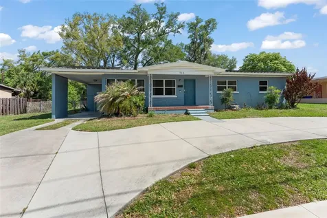715 W Beacon Road Lakeland FL 33803