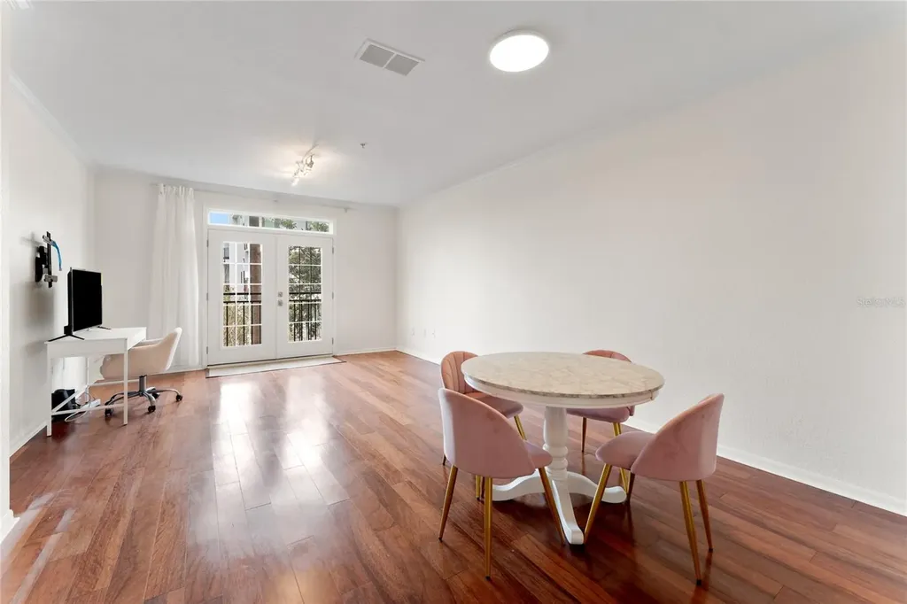 4221 W Spruce Street Tampa FL 33607