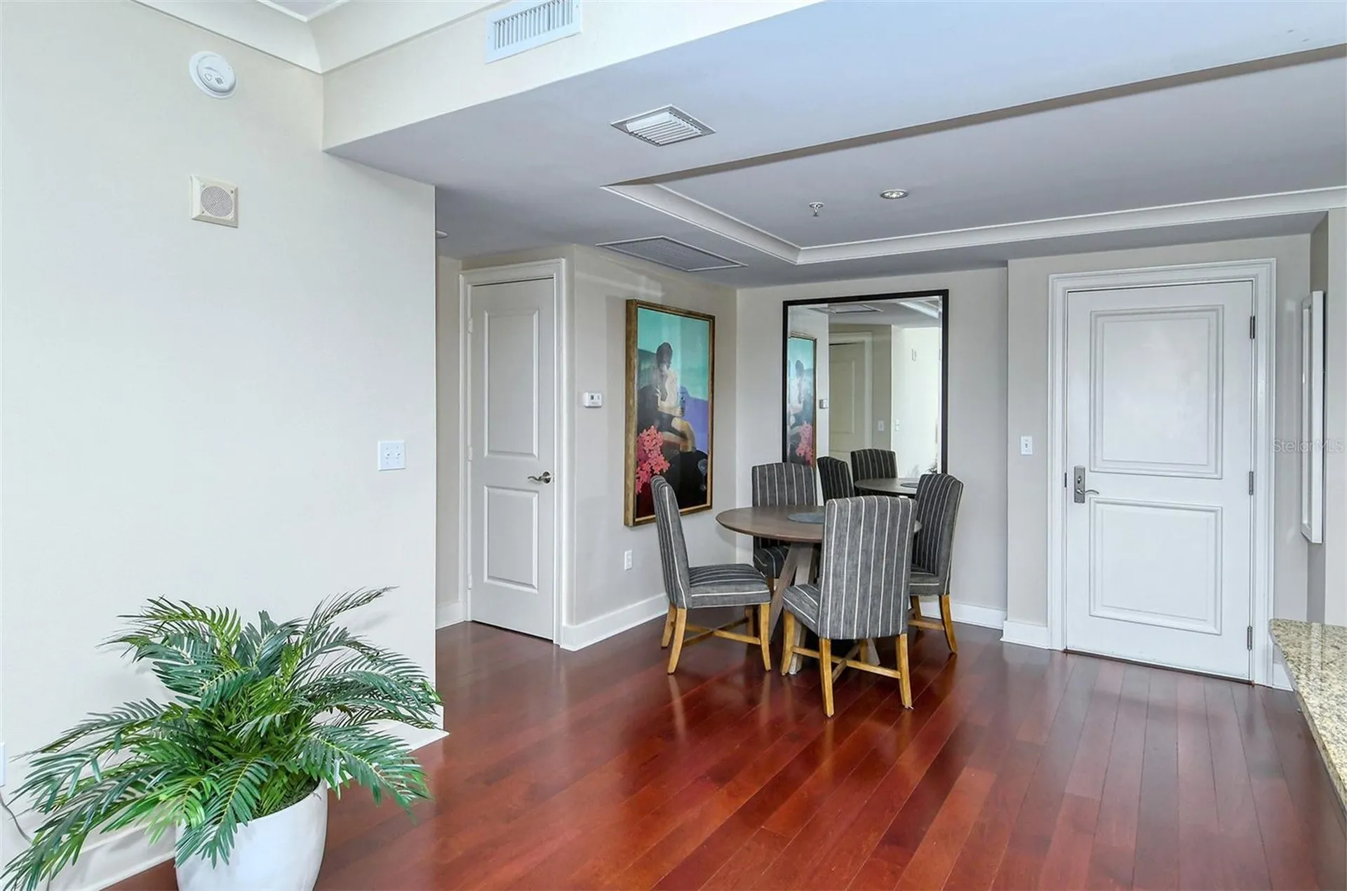 1350 Main Street Sarasota FL 34236