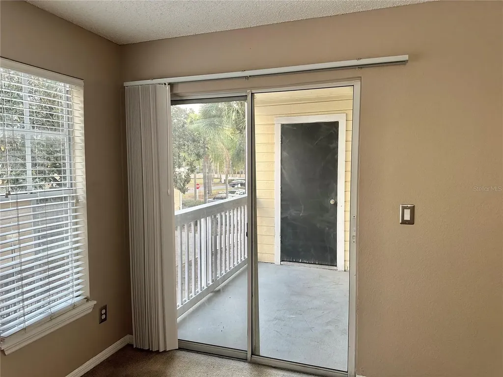 1055 S Hiawassee Road Orlando FL 32835