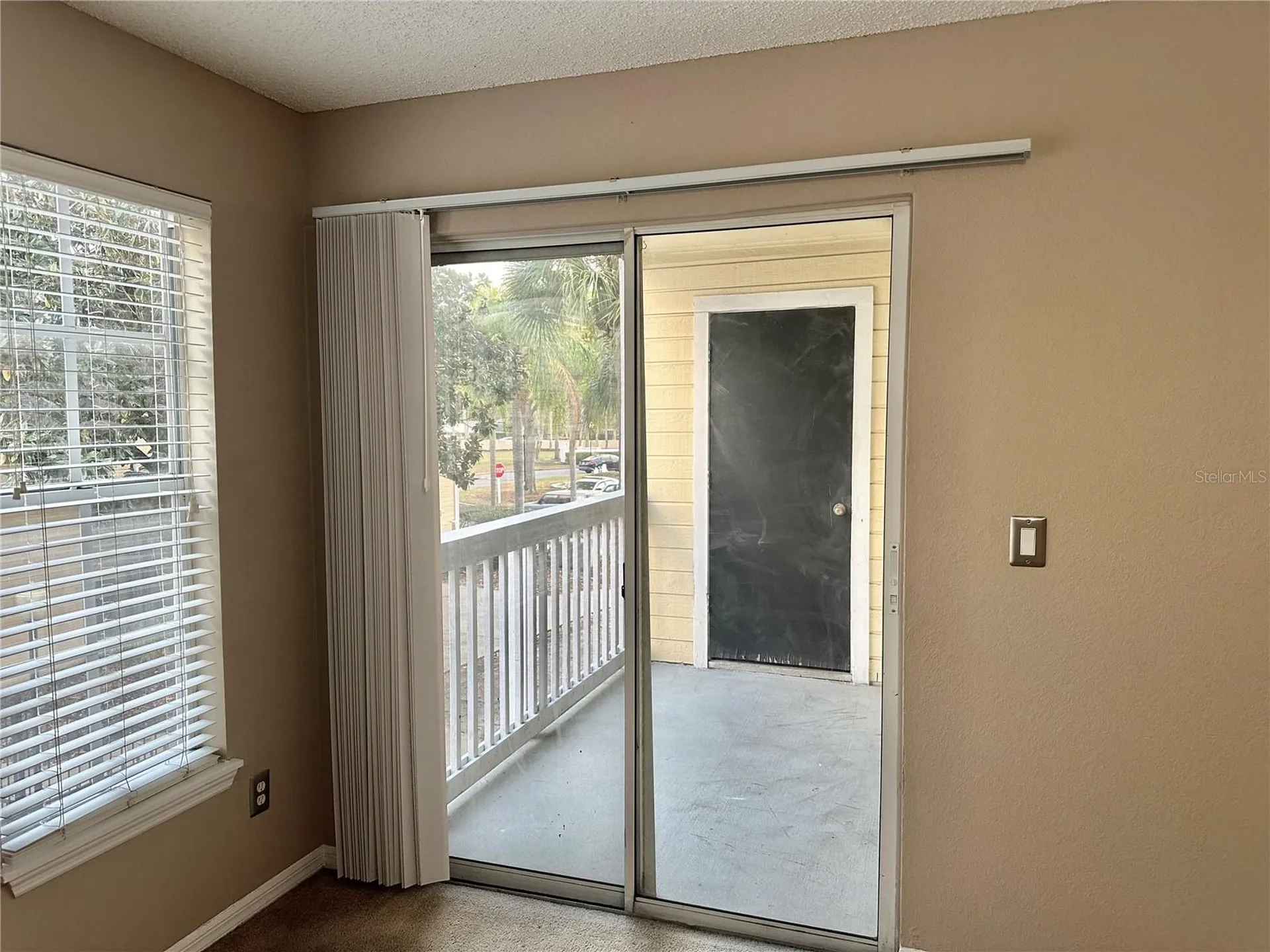 1055 S Hiawassee Road Orlando FL 32835