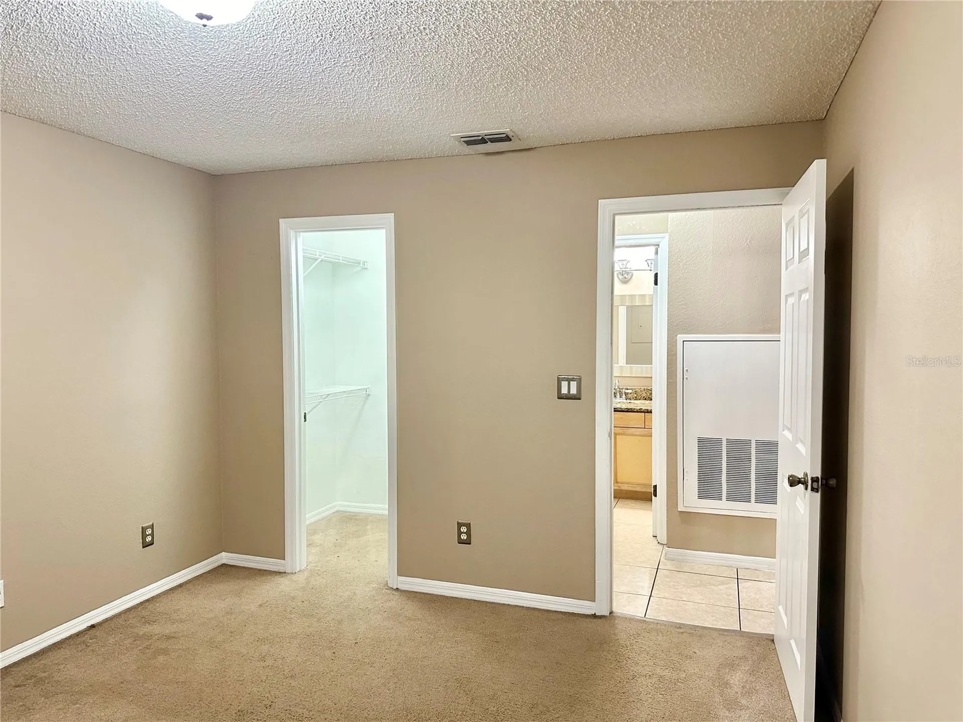 1055 S Hiawassee Road Orlando FL 32835