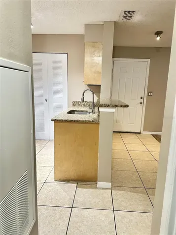 1055 S Hiawassee Road Orlando FL 32835