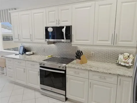 18744 Bellevista Court Hudson FL 34667