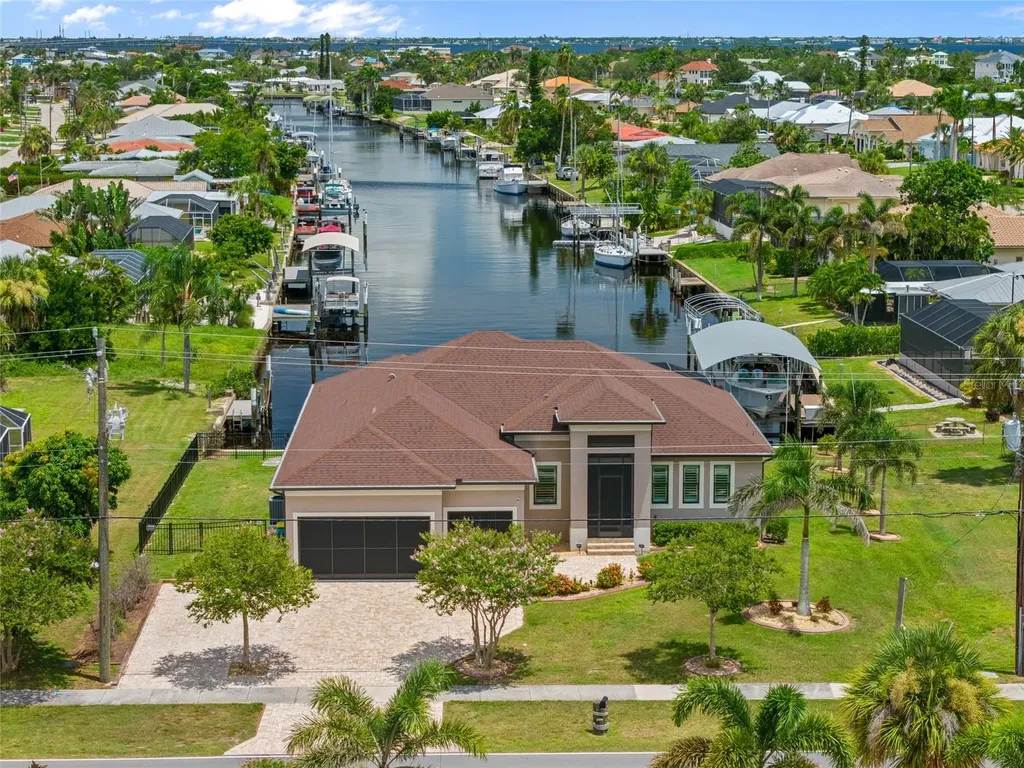 4286 Harbor Boulevard Port Charlotte FL 33952