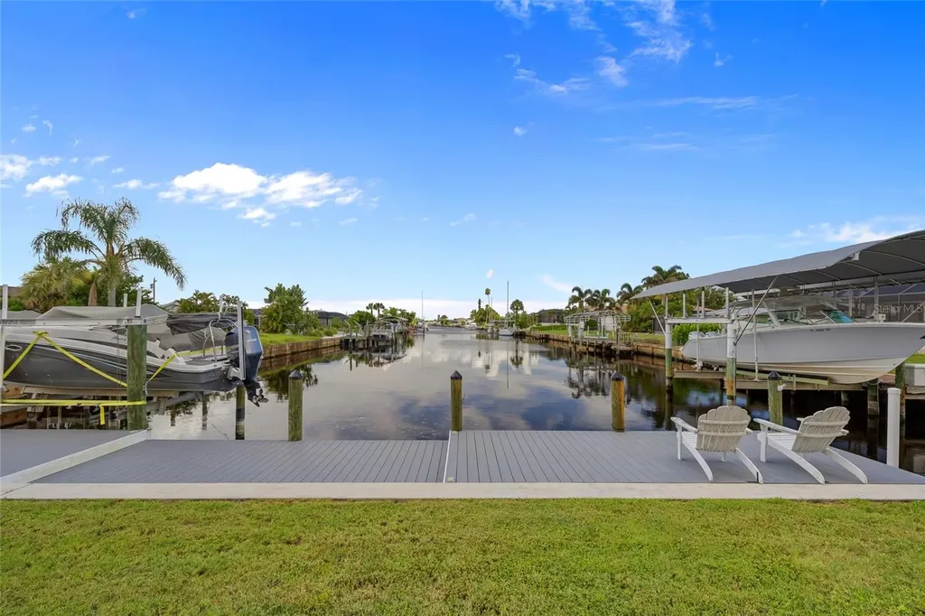 4286 Harbor Boulevard Port Charlotte FL 33952