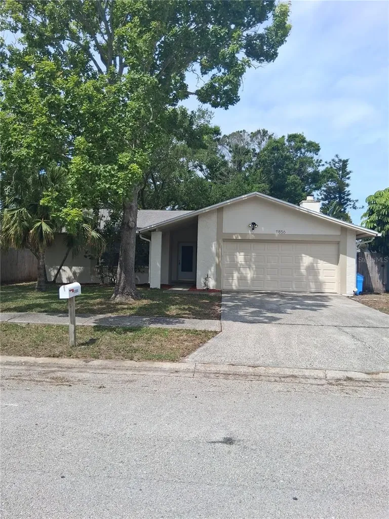 11856 69th Way Largo FL 33773