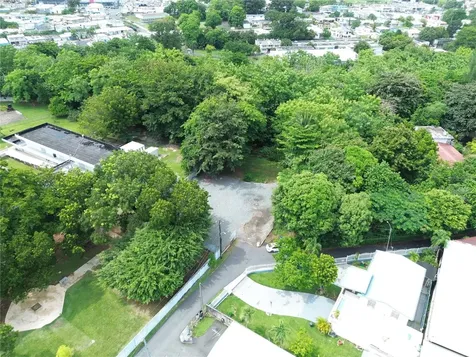 Sector La Aldea Bayamon PR 00956