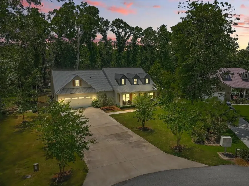 9061 Katherine Way Fanning Springs FL 32693