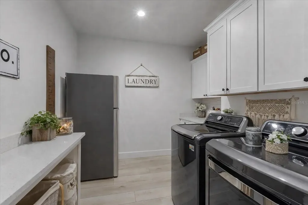 9061 Katherine Way Fanning Springs FL 32693