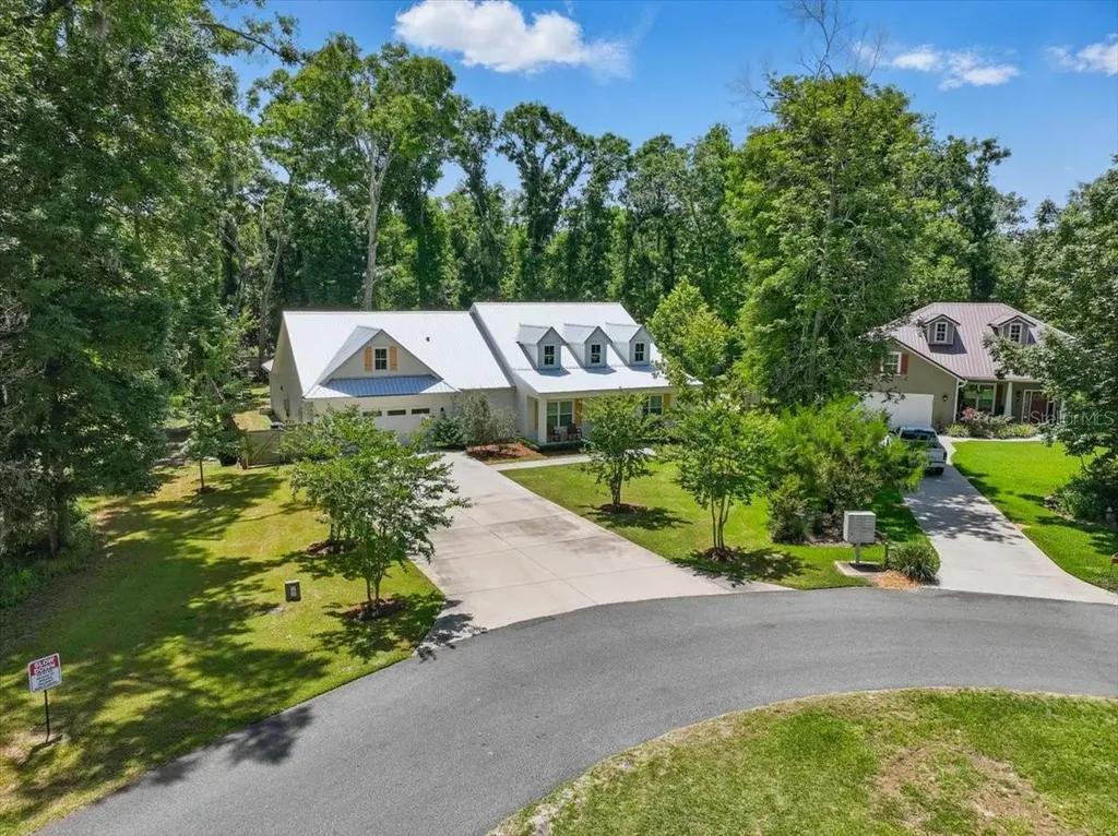 9061 Katherine Way Fanning Springs FL 32693