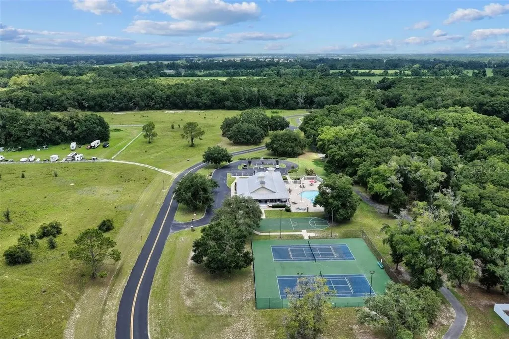 9061 Katherine Way Fanning Springs FL 32693