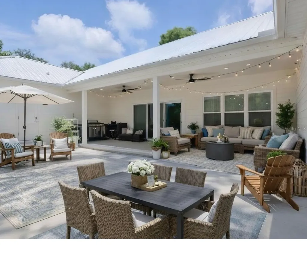 9061 Katherine Way Fanning Springs FL 32693