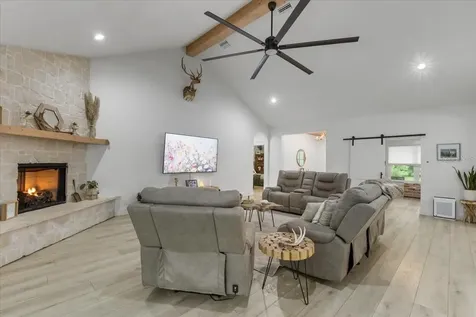9061 Katherine Way Fanning Springs FL 32693