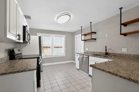 3250 Prescott Street N St Petersburg FL 33713